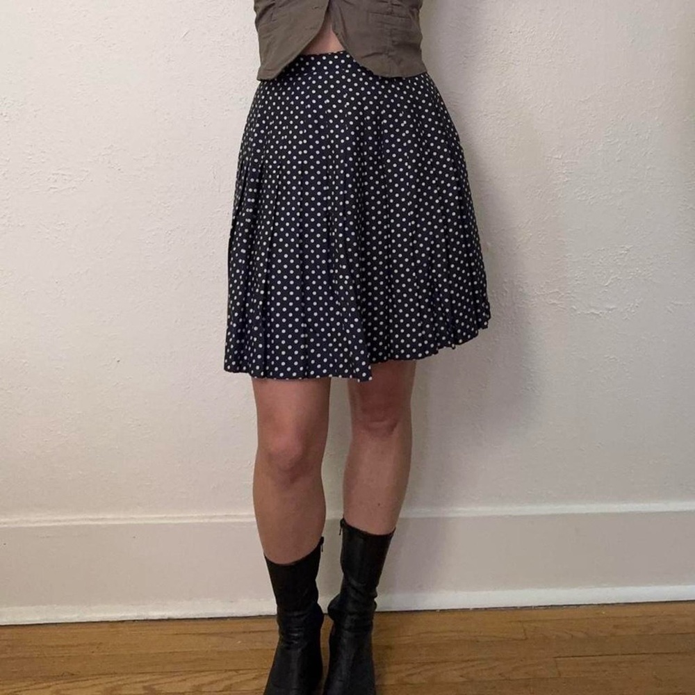 Vintage Y2K (2002) Gap Navy and White Polka Dot Pleated Skirt